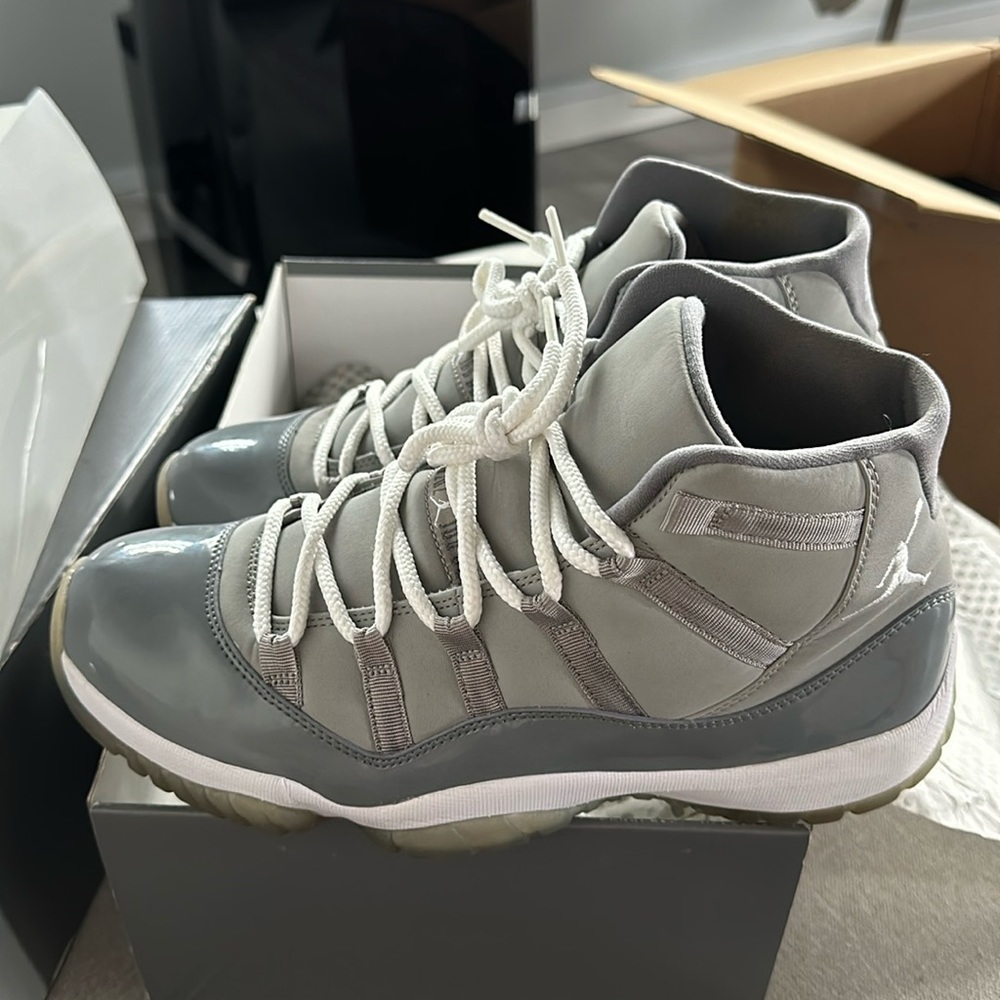 Jordan retro 11 cool grey 2010